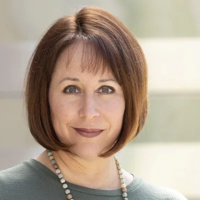 Theresa Robbins Dudeck, Ph.D., Senior Practitioner, CSz Portland applied improv facilitator